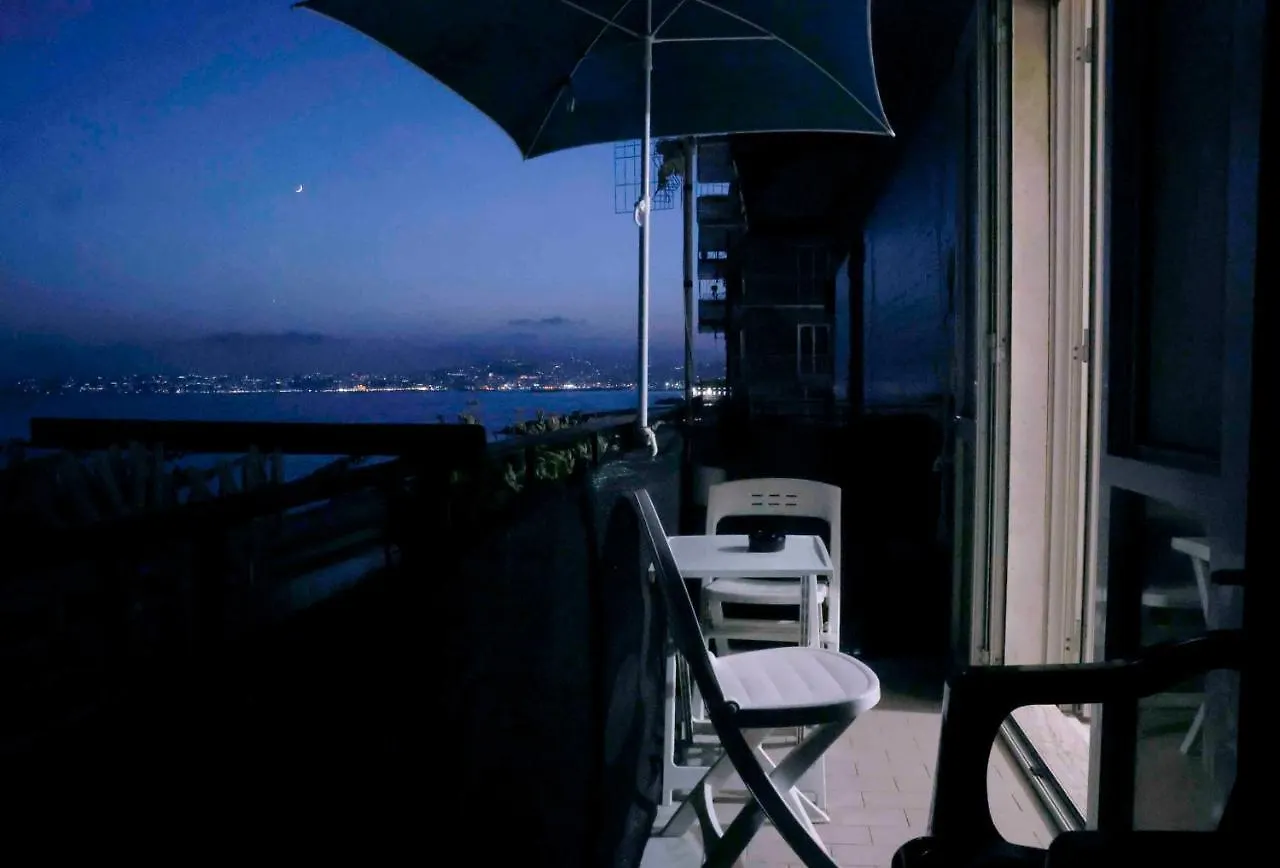 Frühstückspension Adm Addumamma Casa Vacanze Sul Mare Portici