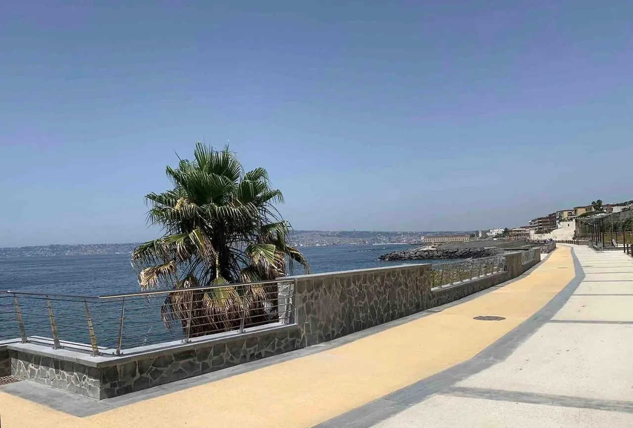 Adm Addumamma Casa Vacanze Sul Mare Portici Frühstückspension